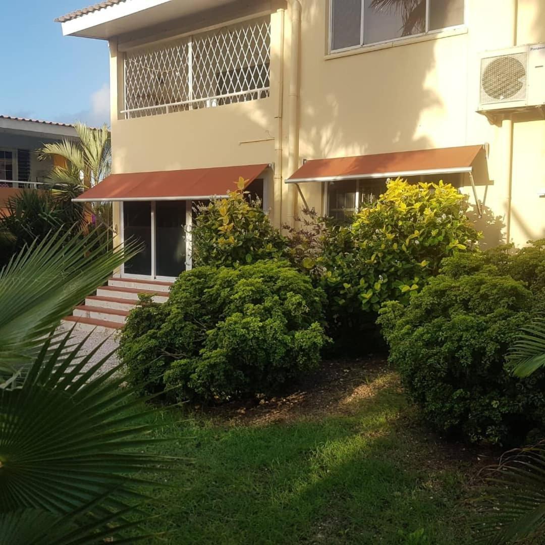 Modern Appartement Op Resort Seru-Coral 4 Pers 2 Slpk Met Een Groot Zwembad Willemstad Ngoại thất bức ảnh
